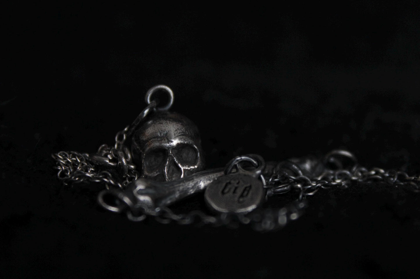 The Silver Ossuary Bundle - Silver Ossuary Skull Pendant & Silver Ossuary Bone Bracelet