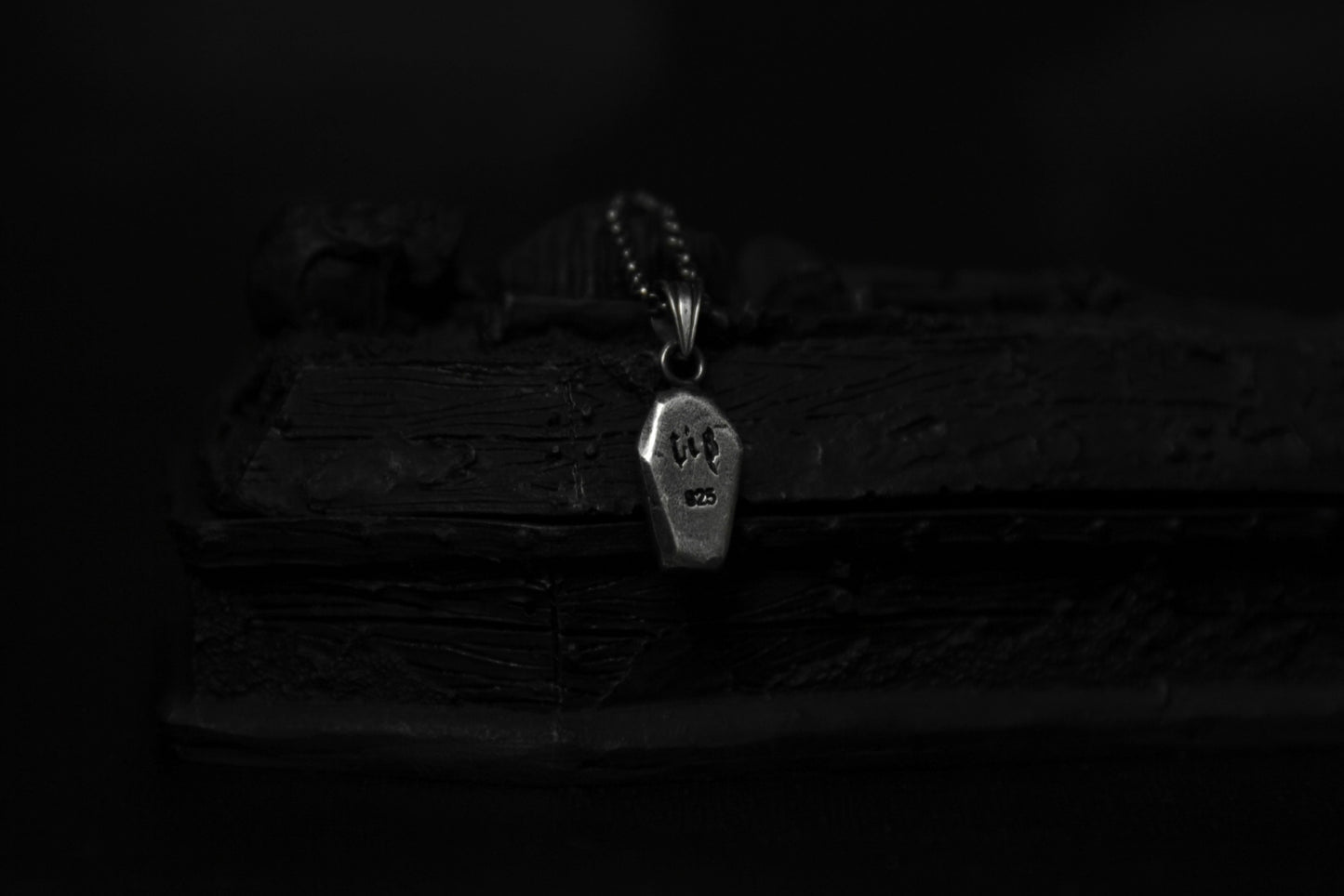 Sterling Silver Vampire Skull Casket Pendant