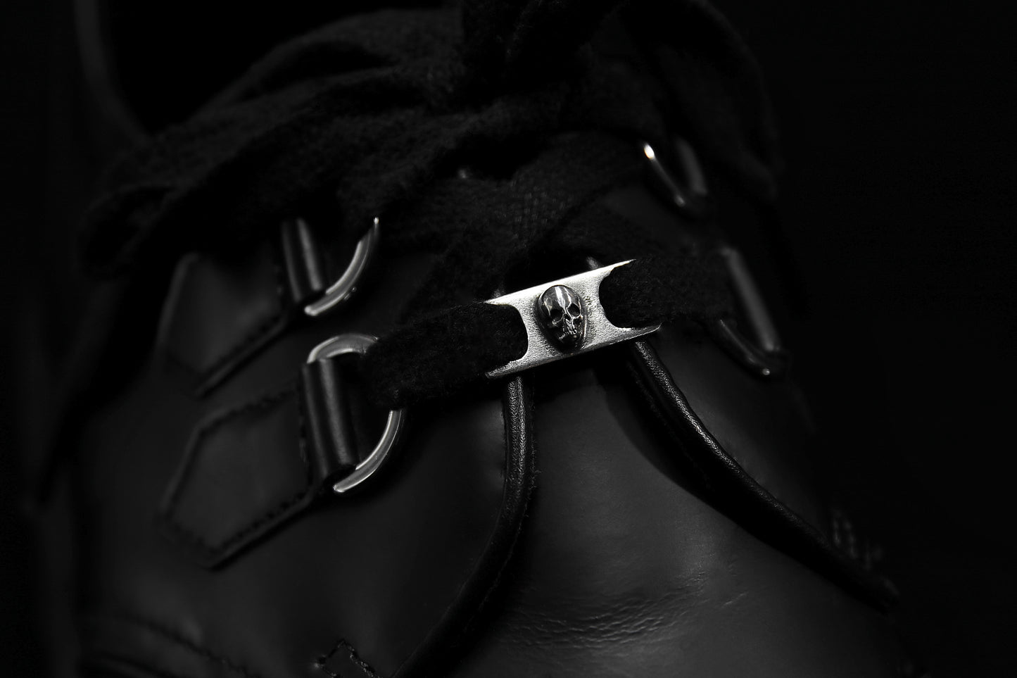 Silver Cemetery Skull Shoe Lace Buckles
