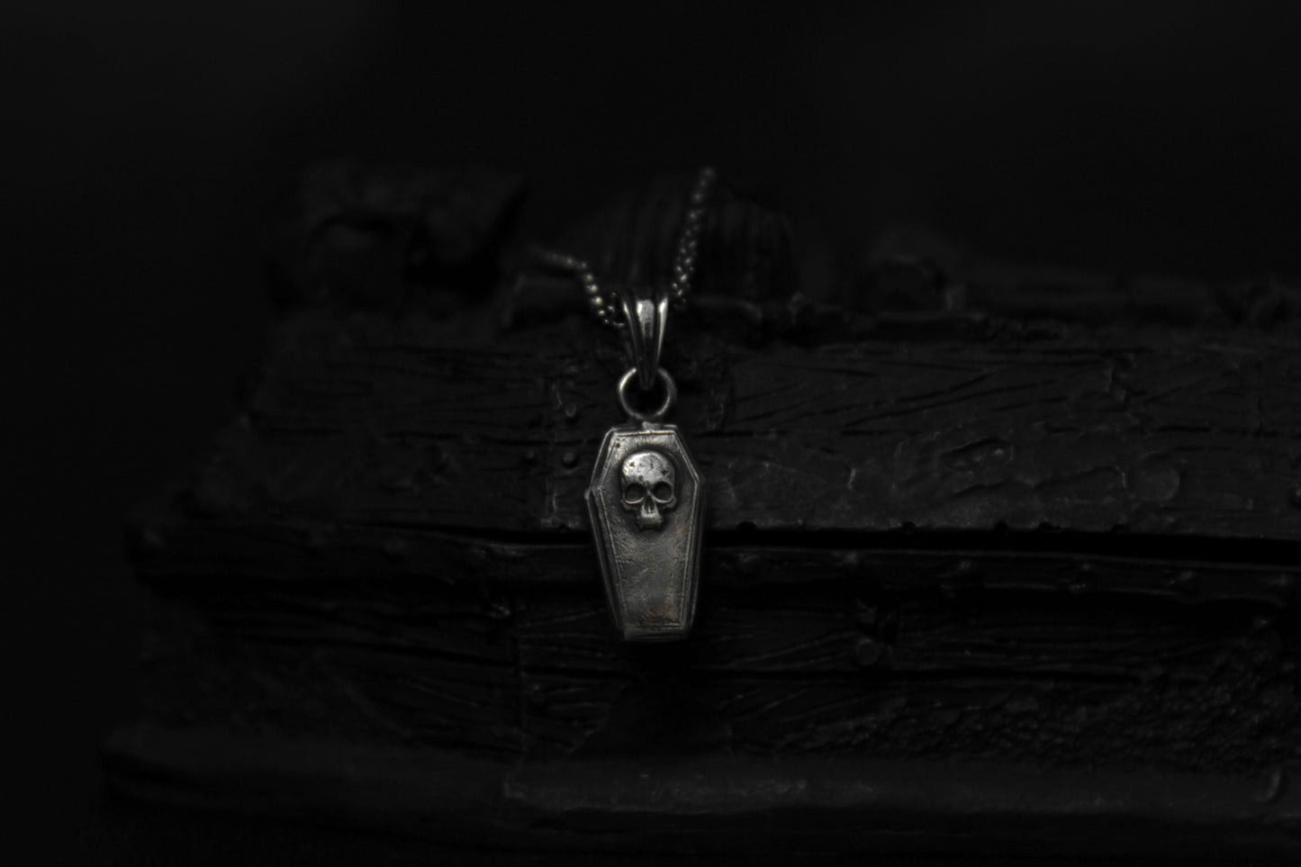 Sterling Silver Vampire Skull Casket Pendant