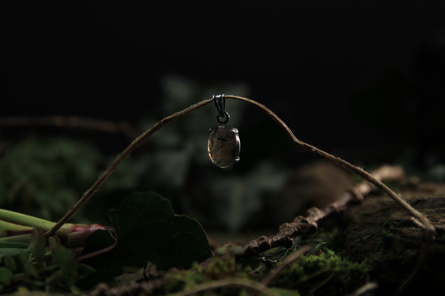 Agate Moss Pendant