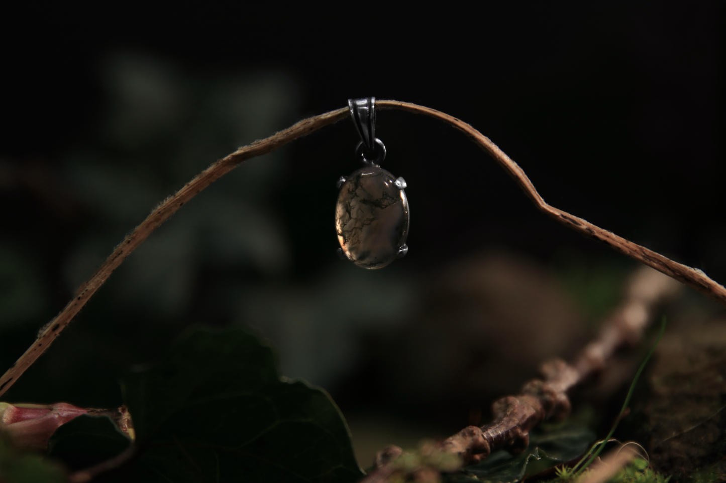 Agate Moss Pendant