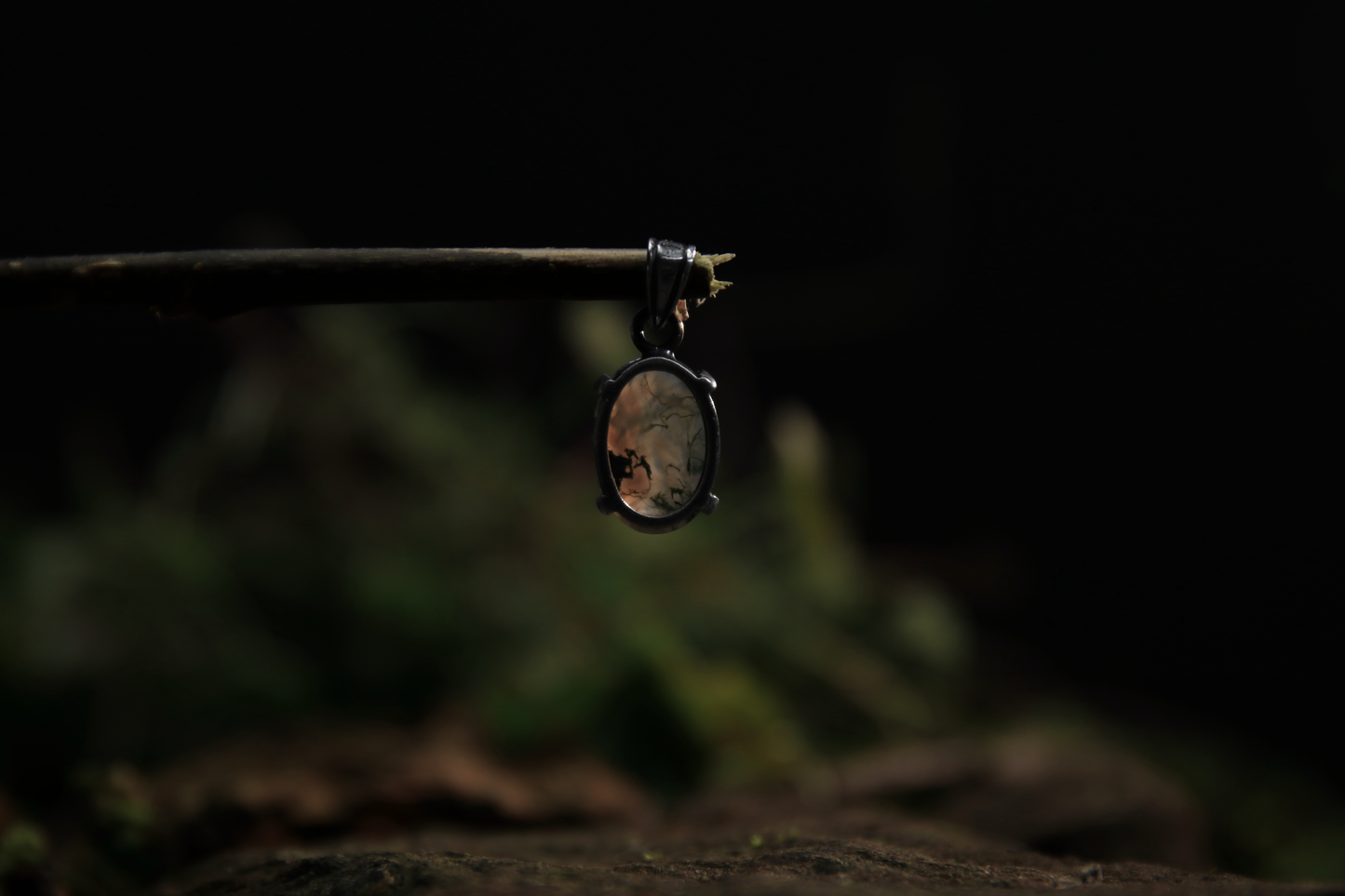 Agate Moss Pendant