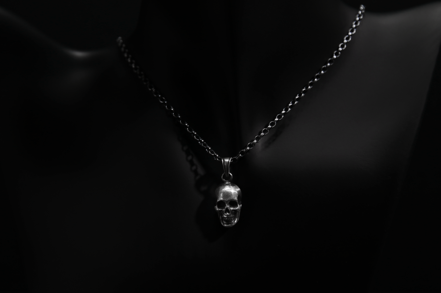 The Häxan Skull Pendant