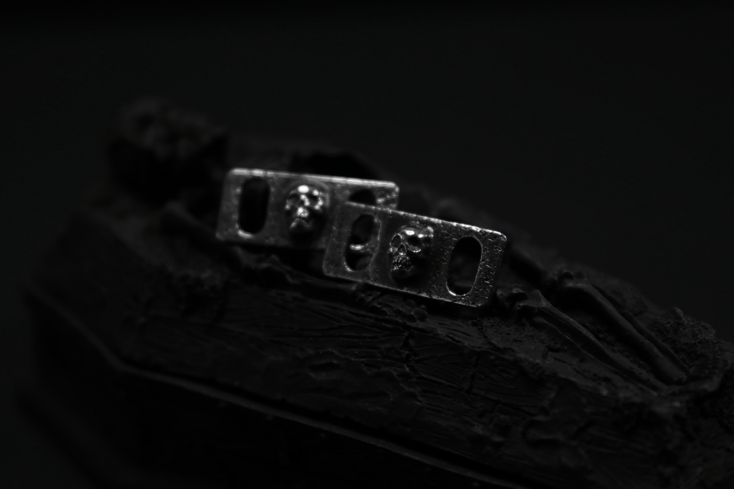 Silver Skull Shoe Lace Buckles
