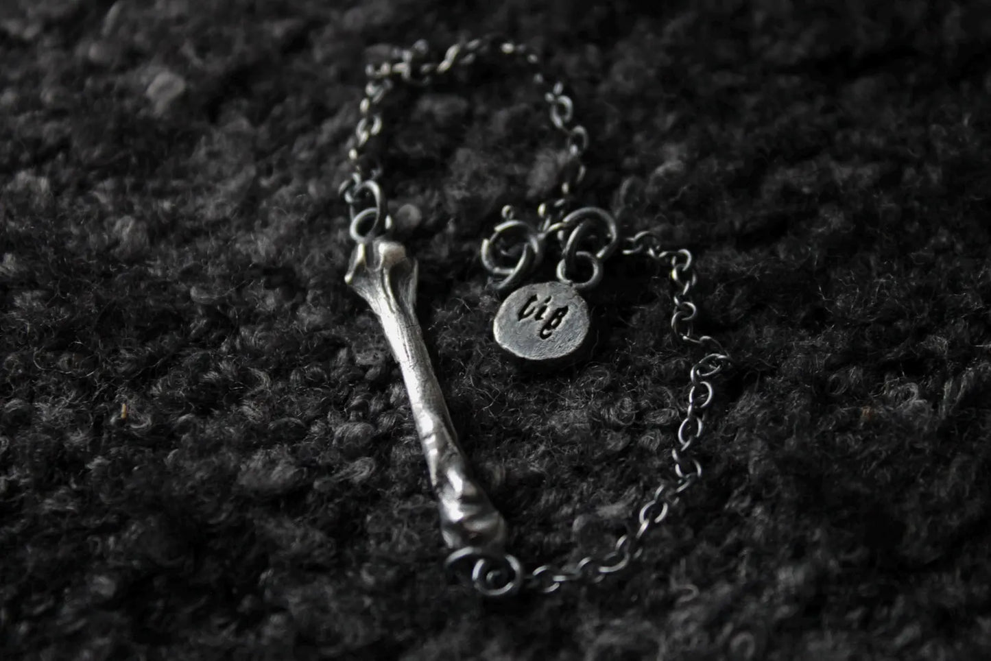 The Silver Ossuary Bundle - Silver Ossuary Skull Pendant & Silver Ossuary Bone Bracelet